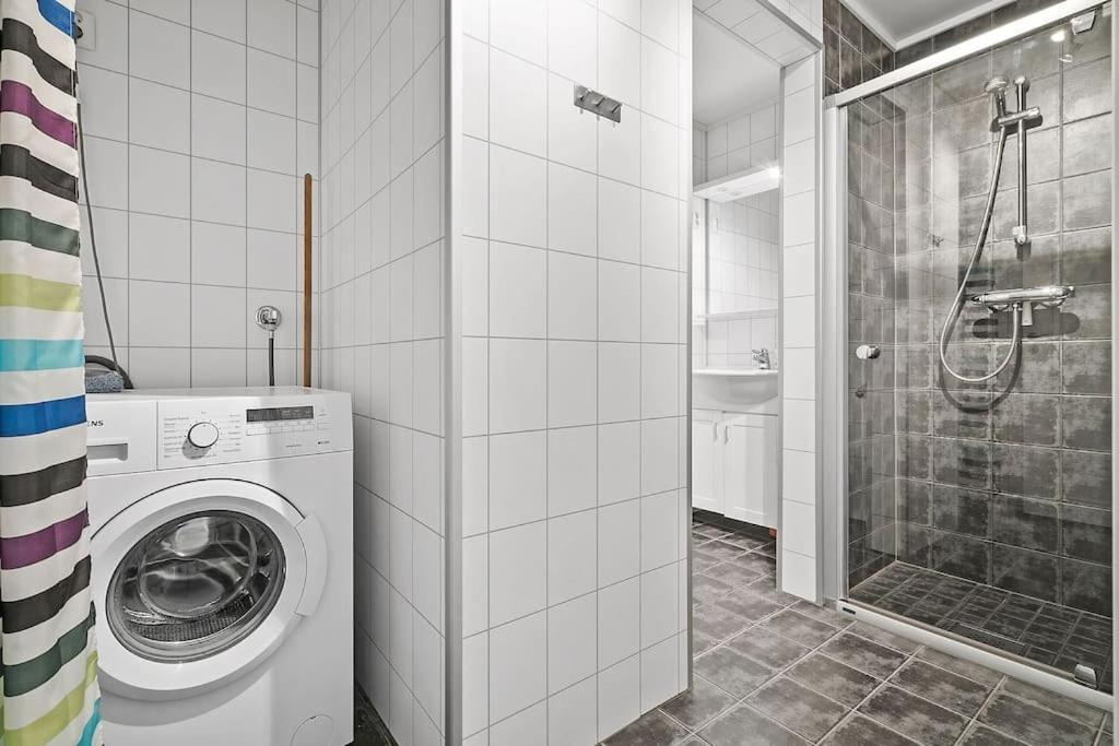 Skjomtind - Modern Apartment With Free Parking Нарвик Экстерьер фото